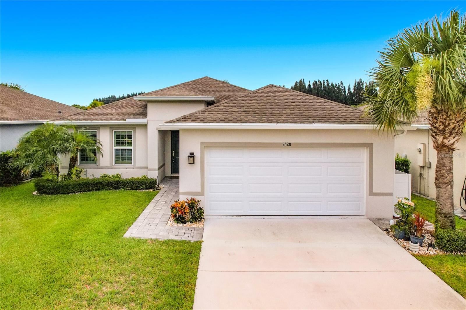 Property Photo: 3628 Sapphire Hollow Way FL 34981