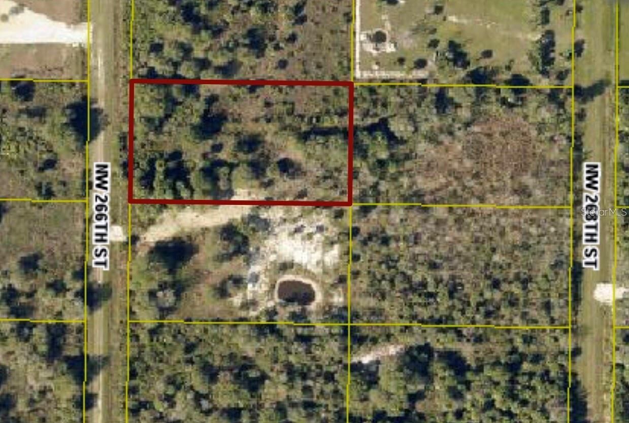 Property Photo: 19575 NW 266th Street FL 34972