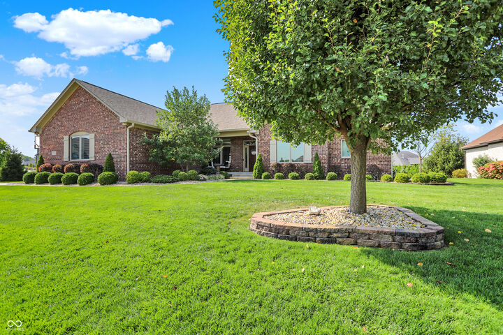 Property Photo:  1782 Calvert Farms Drive  IN 46143 