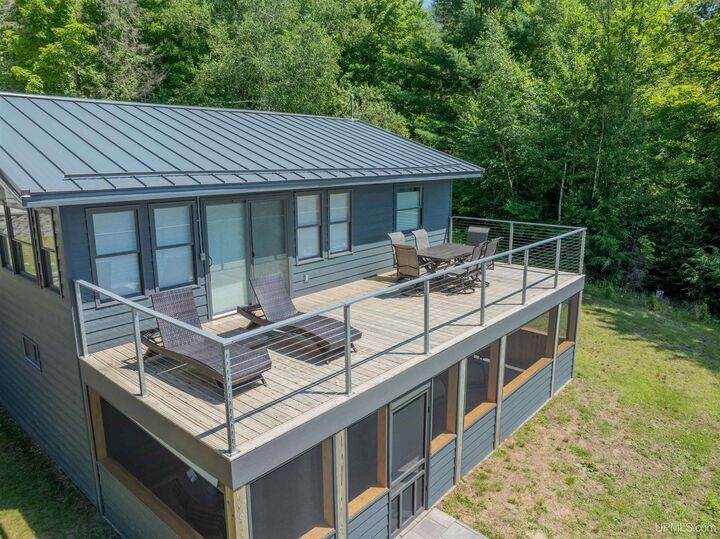 Property Photo:  7579N Ff Hwy 13  MI 49895 