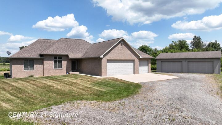 Property Photo:  12222 Carpenter Road  MI 48433 