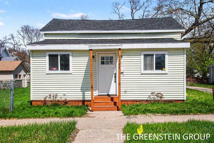 Property Photo: 1388 7th Street MI 49441