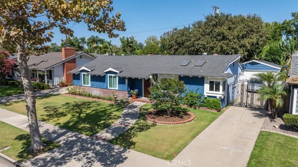 Property Photo:  2115 N Baker Street  CA 92706 
