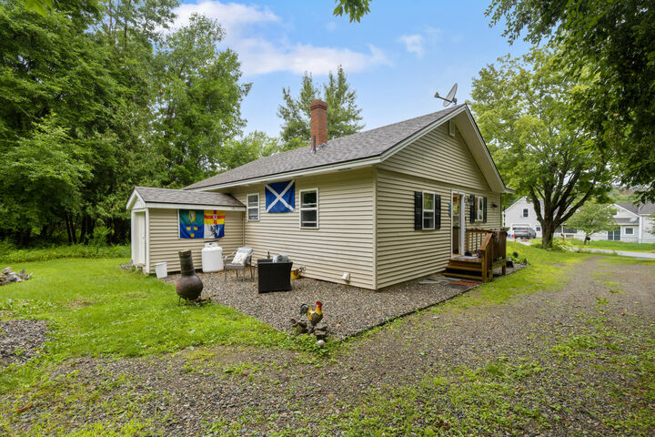 Property Photo:  16 W Main Street  ME 04951 