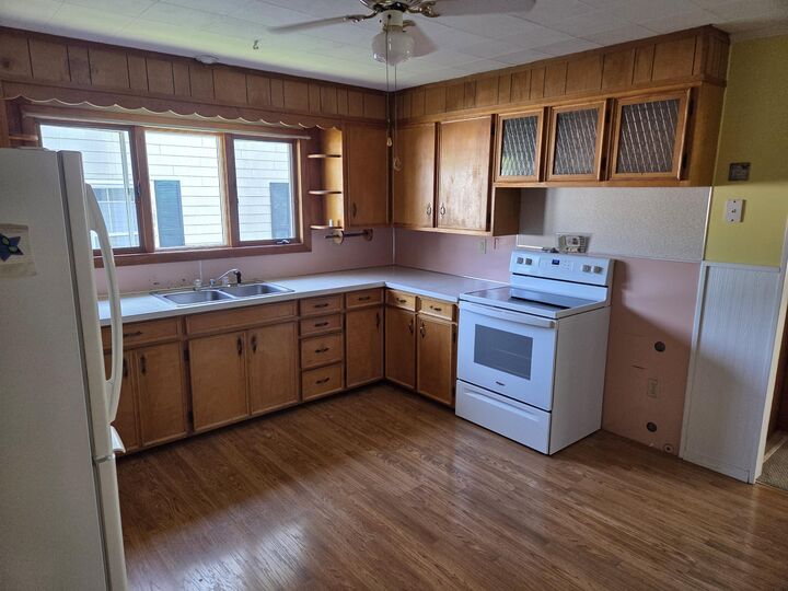 Property Photo: 205 Bowdoin Street ME 04462