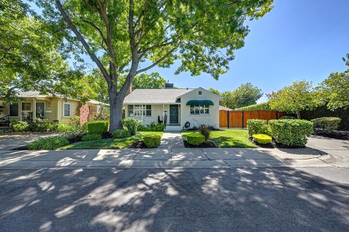 Property Photo: 1725 50th Street CA 95819