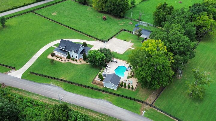 Property Photo: 4597 Broiles Rd TN 37037