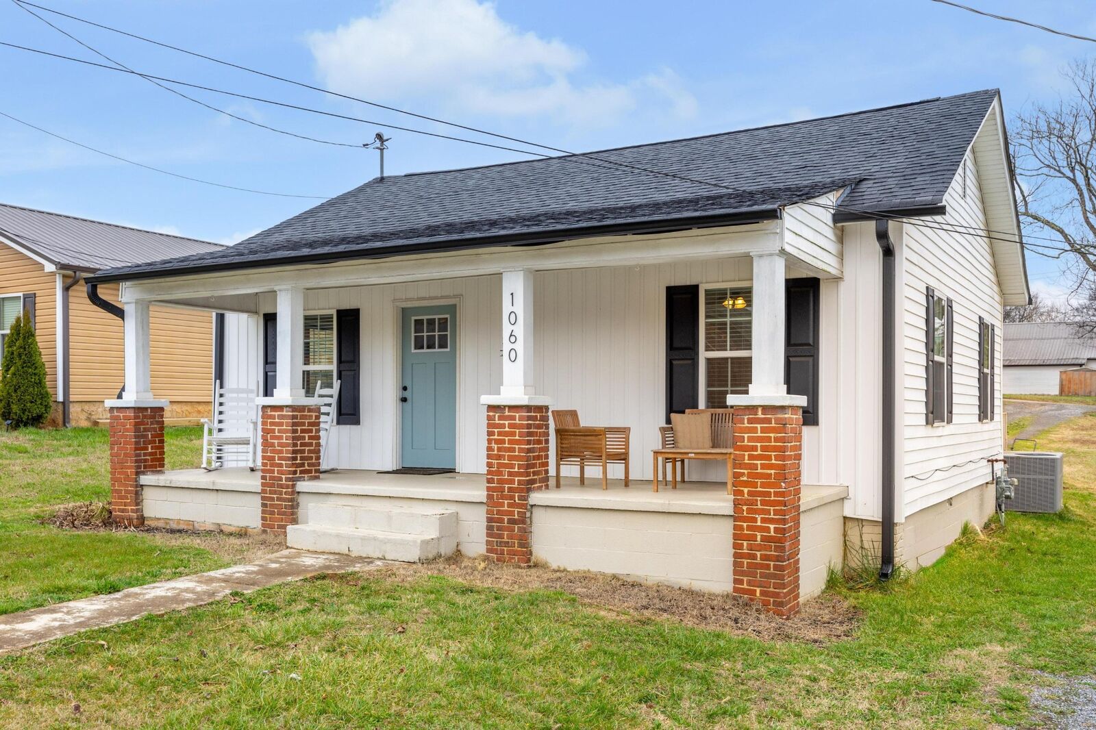 Property Photo:  1060 Blythe Avenue SE  TN 37311 