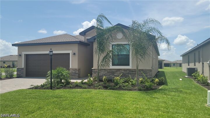Property Photo: 3389 Menores Way FL 33905