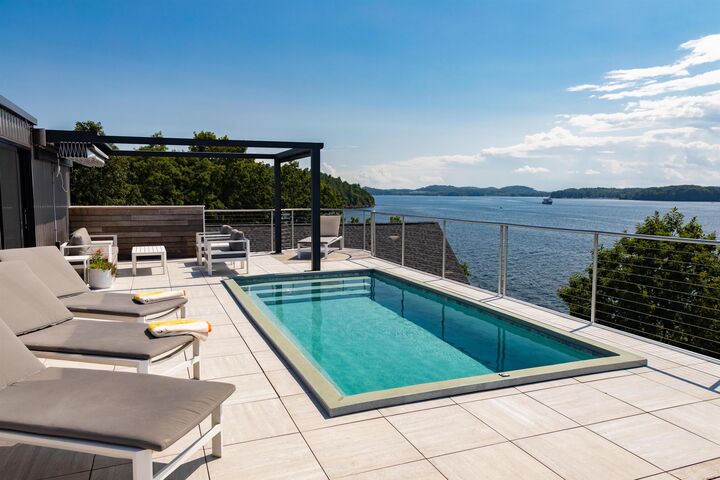 Property Photo:  33 Eastman Way  VT 05401 