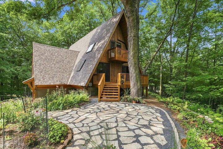 Property Photo:  420 Pleasant View Road  MN 55317 