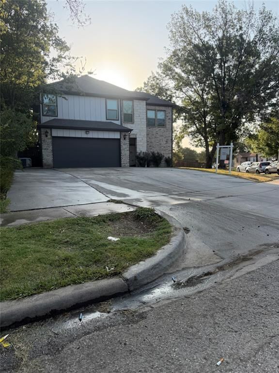 Property Photo: 1714 Rosewood Street TX 75050