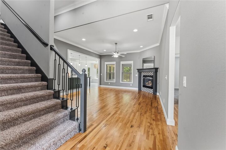Property Photo:  604 Quail Run  AR 72762 