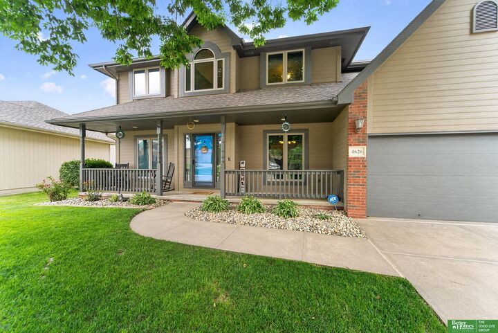 Property Photo: 4626 S 175 Avenue NE 68135