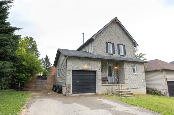 Property Photo: 10 Evergreen Court ON N3T 5J6