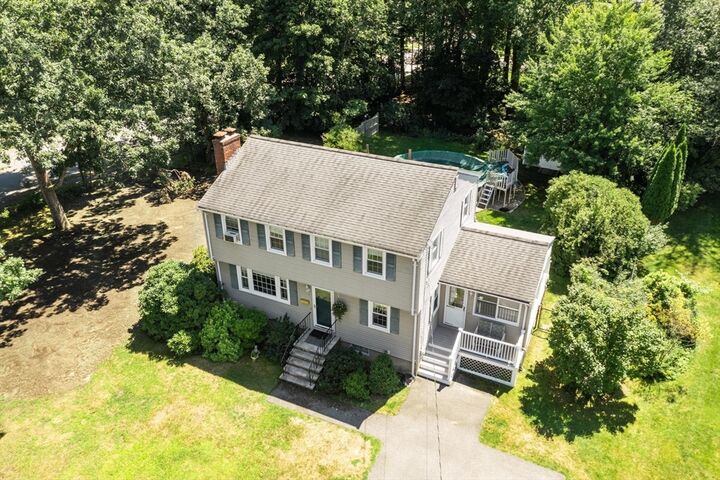 Property Photo:  7 Susan Dr  MA 01864 