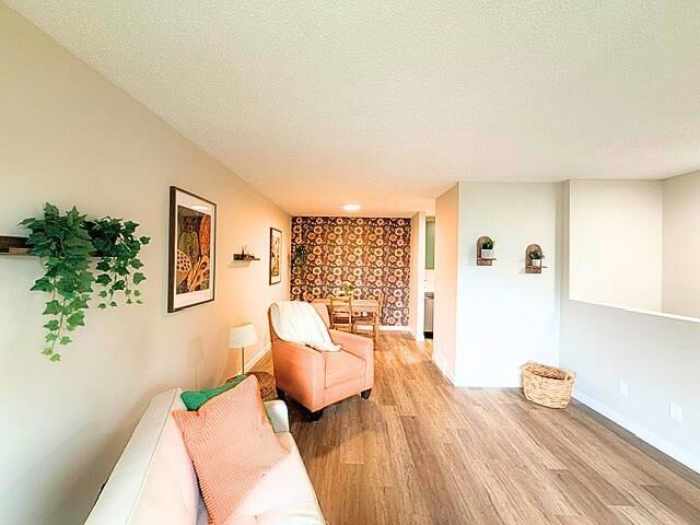 Property Photo:  5946 45 Avenue A  AB T4L 1K7 
