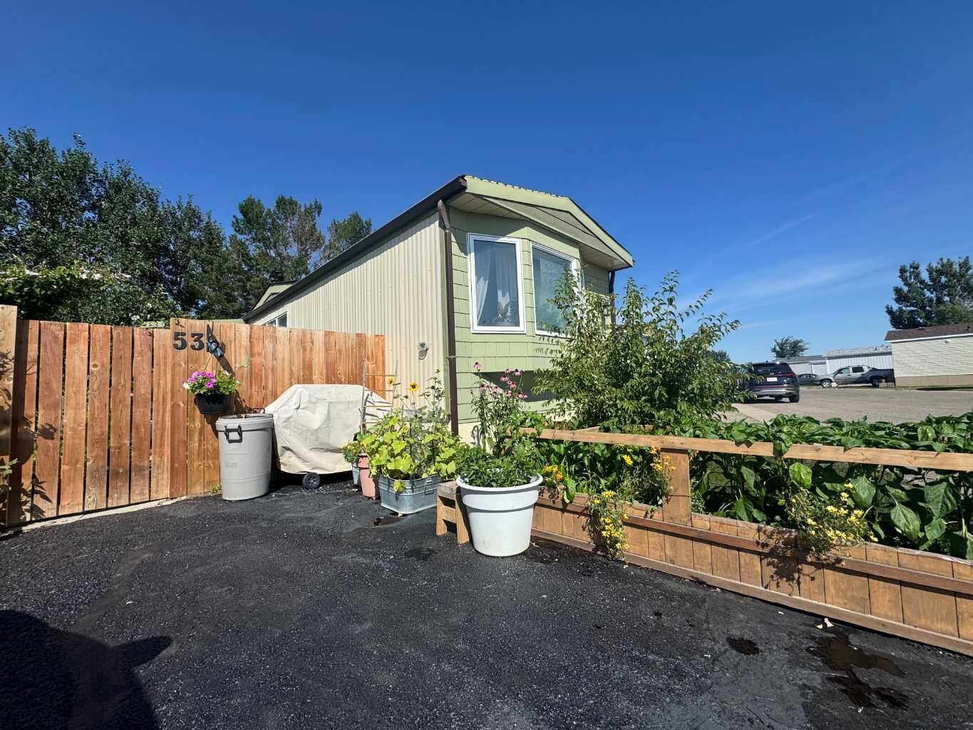Property Photo:  2715 Westside Drive W 53  AB T1J 4M9 