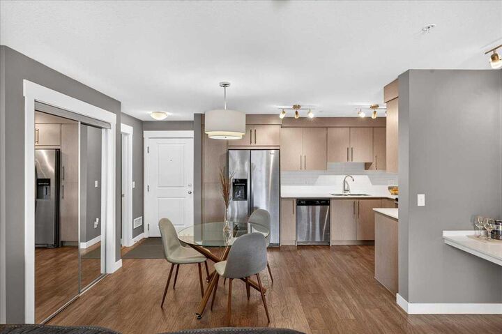 Property Photo: 302 Skyview Ranch Drive NE 4203 AB T3N 0P5