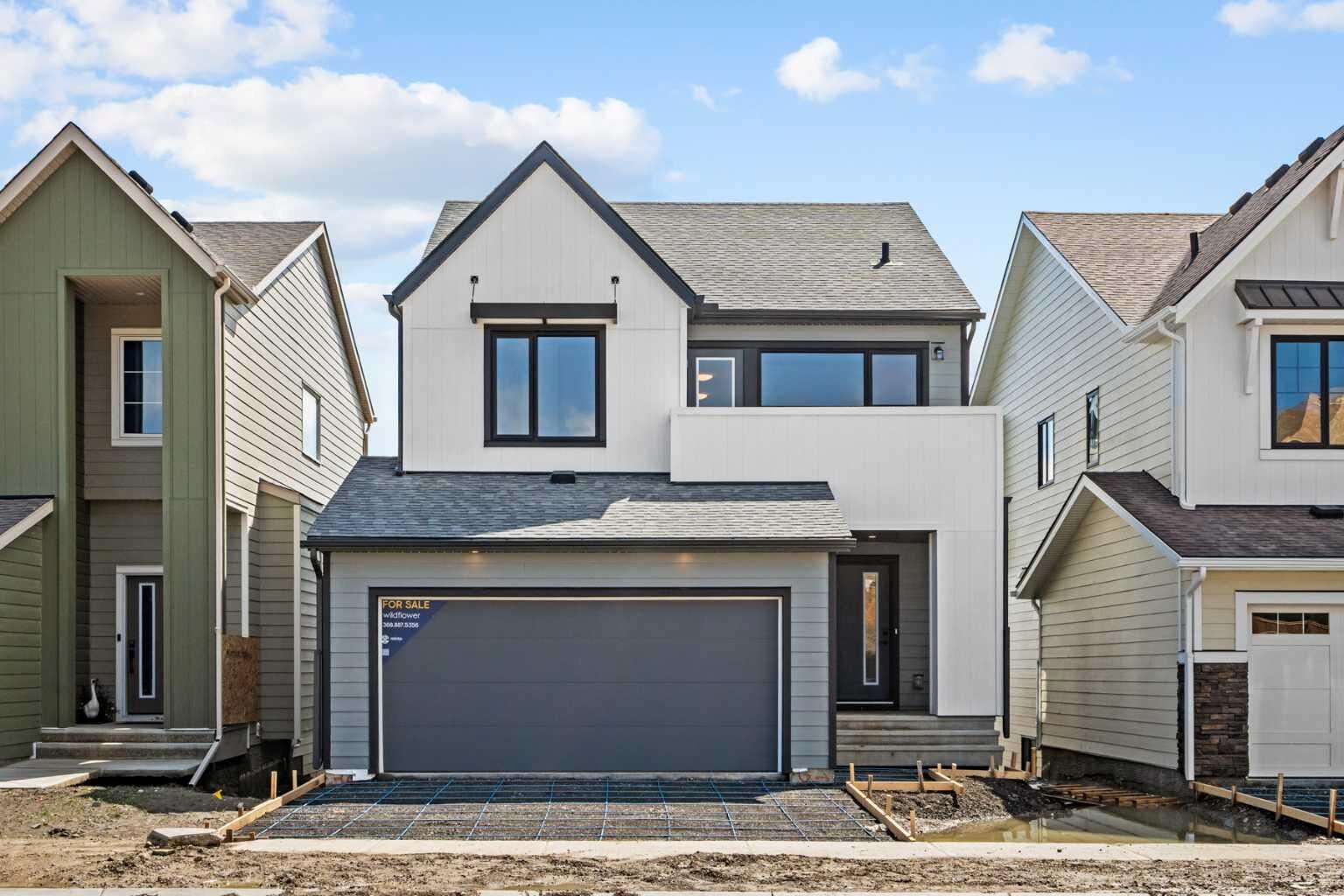 Property Photo:  34 Wild Rose Bay SW  AB T4B 5X8 