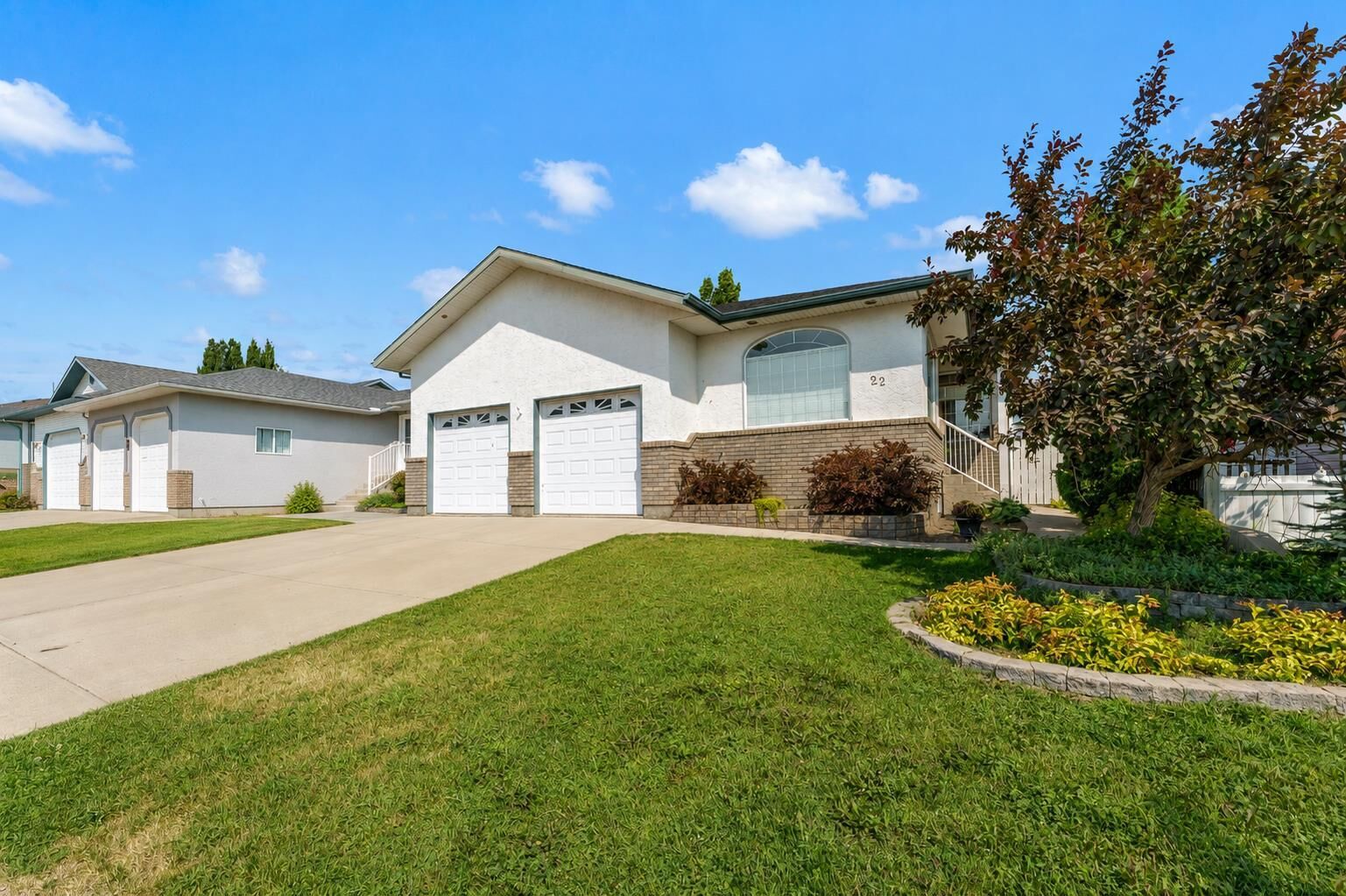 Property Photo: 22 Penland Way NE AB T1C 1X2