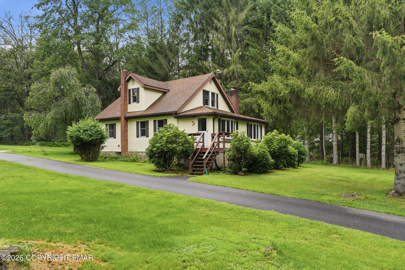 Property Photo:  253 Thomas Road  PA 18610 
