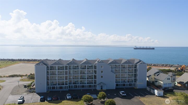 Property Photo:  401  Westport View  SW 203  WA 98569 