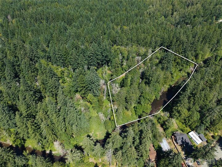 Property Photo:  14333  Beaver Drive SE  WA 98576 