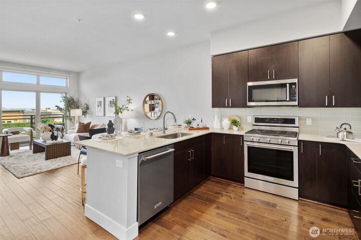 Property Photo: 50 Pine Street 310 WA 98020