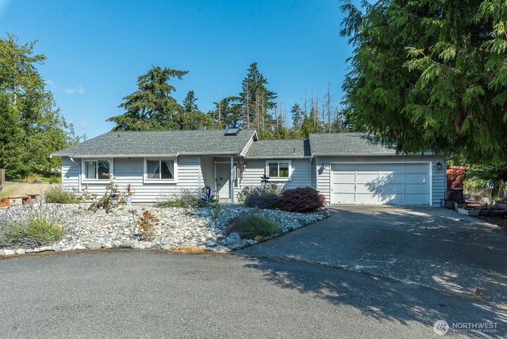 Property Photo:  62  Kulshan Circle  WA 98257 