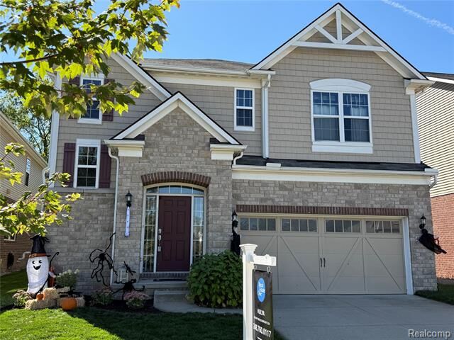 Property Photo: 49645 Hartwick Drive MI 48374