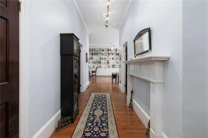 Property Photo:  78 Coggeshall Avenue 3  RI 02840 