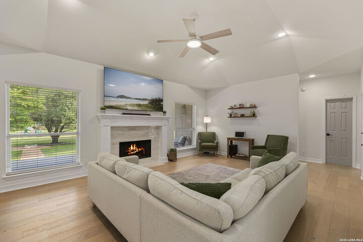 Property Photo: 26231 Autumn Gln TX 78006
