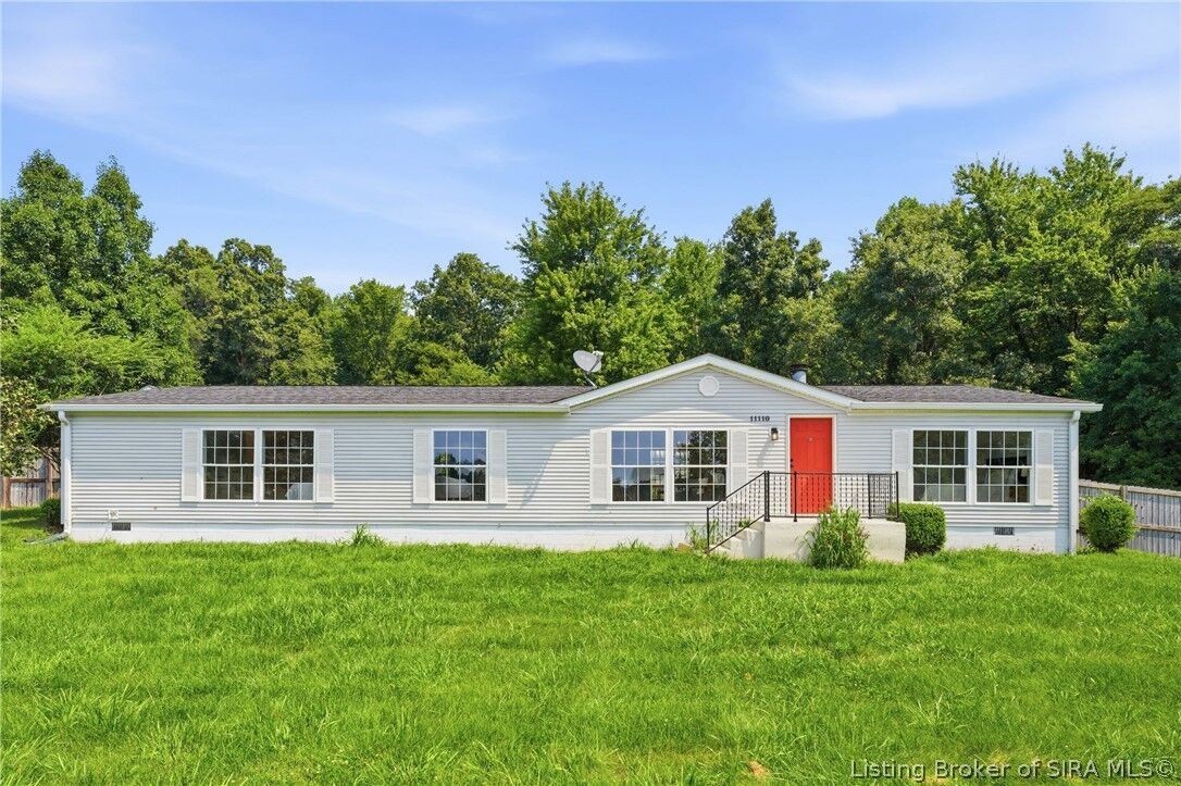 Property Photo: 11110 E State Road 160 IN 47167