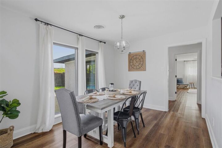 Property Photo:  900 Contraband Lane  LA 70605 