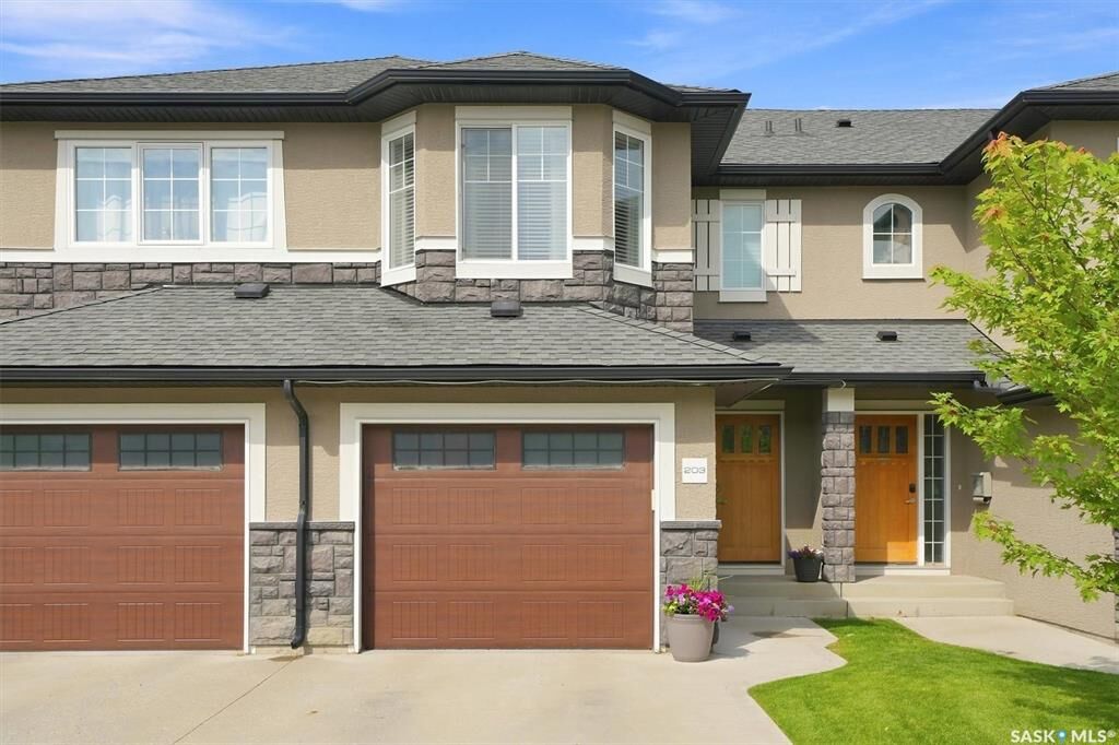 Property Photo:  2007 Pohorecky Crescent 203  SK S7W 0V3 