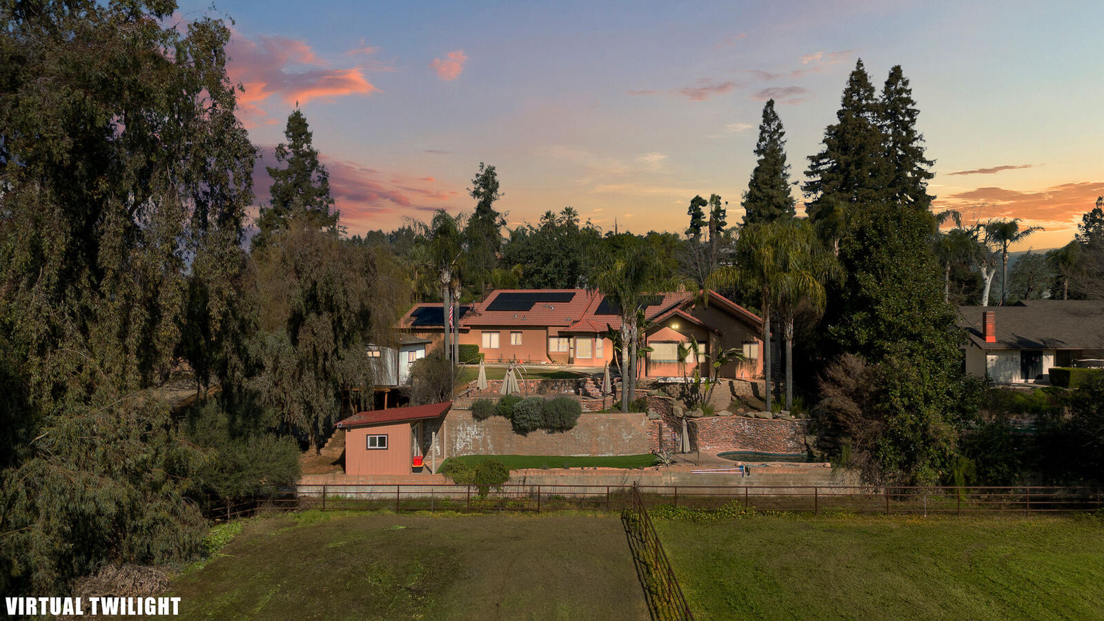 Property Photo:  915 S Strathmore Avenue I  CA 93247 