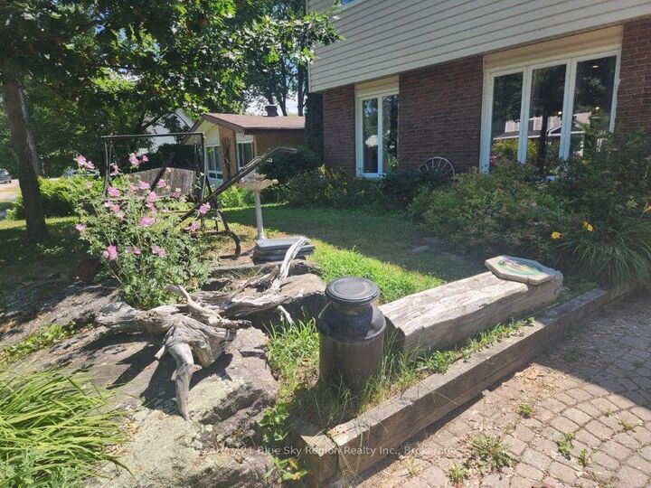 Photo de la propriété: 14 Birch Street ON P1A 1R8