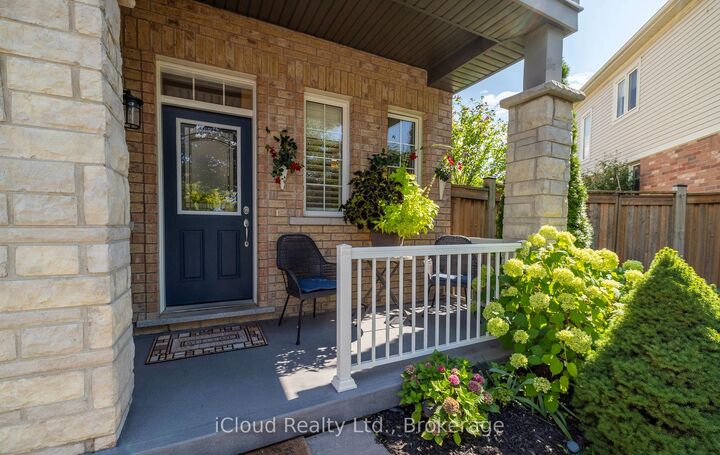 Property Photo: 954 Penson Crescent ON L9T 8Z7