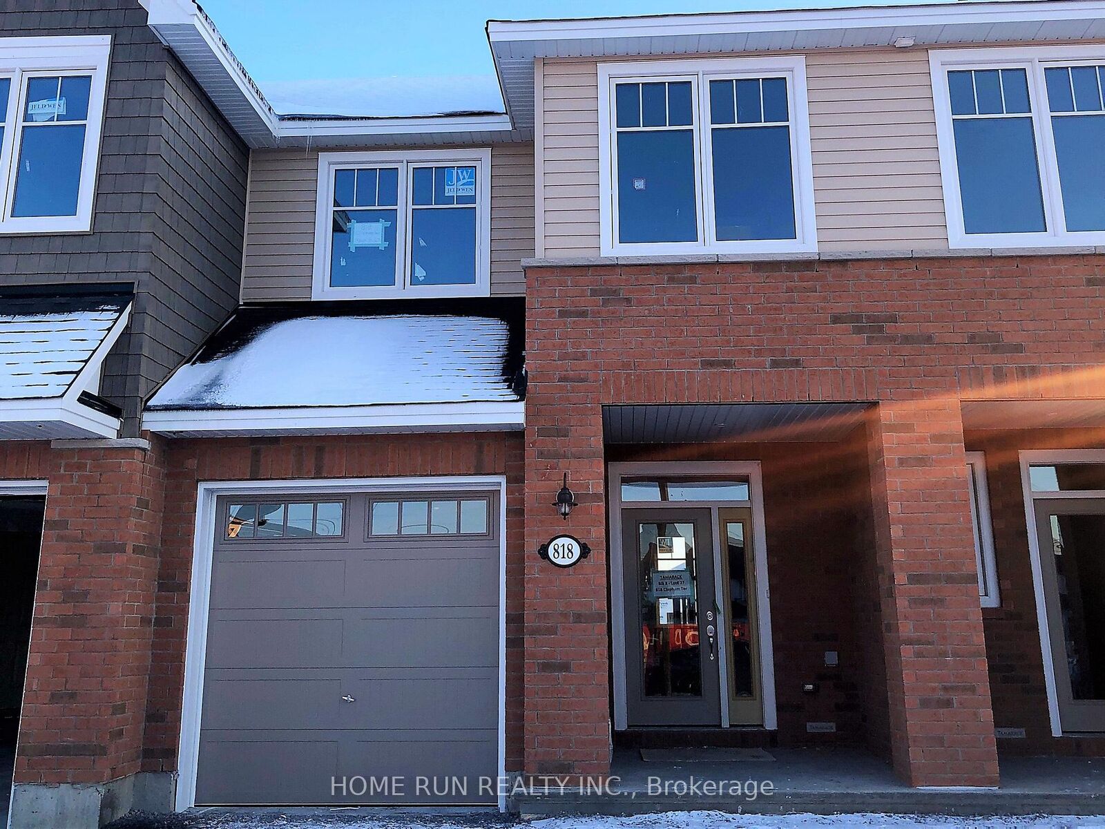 Property Photo:  818 Clapham Terrace  ON K2S 2N8 