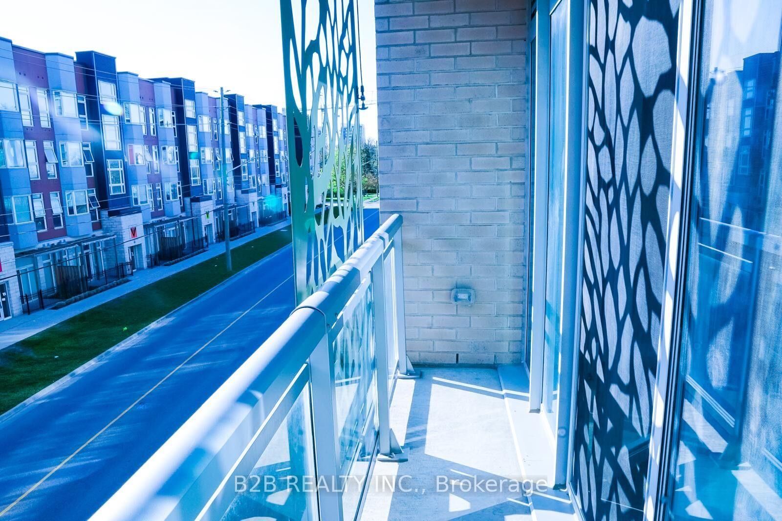 Property Photo:  250 Albert Street 315  ON N2L 0H5 