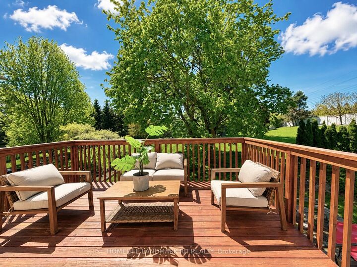 Property Photo: 385 Kennedy Street W ON L4G 5M6