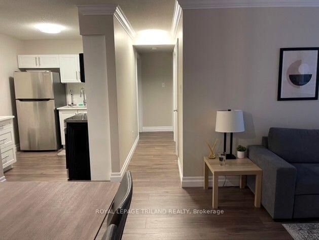 Property Photo:  1 Jacksway Crescent 307  ON N5X 3T5 