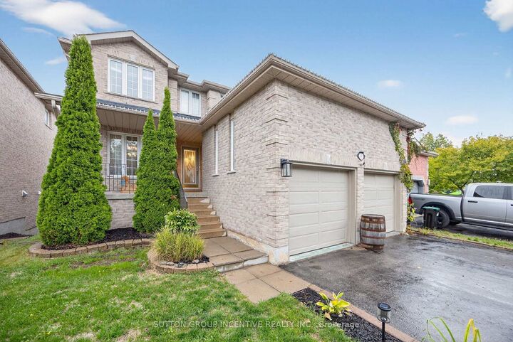 4 Dunnett Drive — photo 1