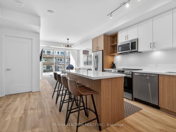 Property Photo: 333 Sunseeker Avenue 240 ON L9R 0R6