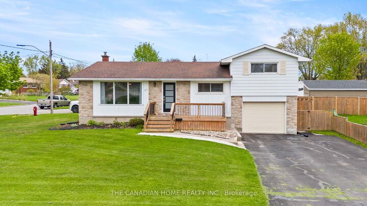 Property Photo: 57 Dexter Drive ON L3C 4B7