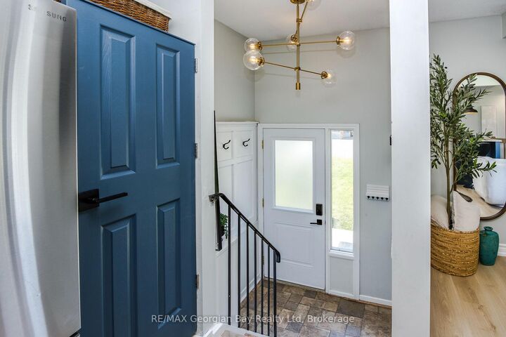 Property Photo: 475 Athabaska Street ON L0K 1R0
