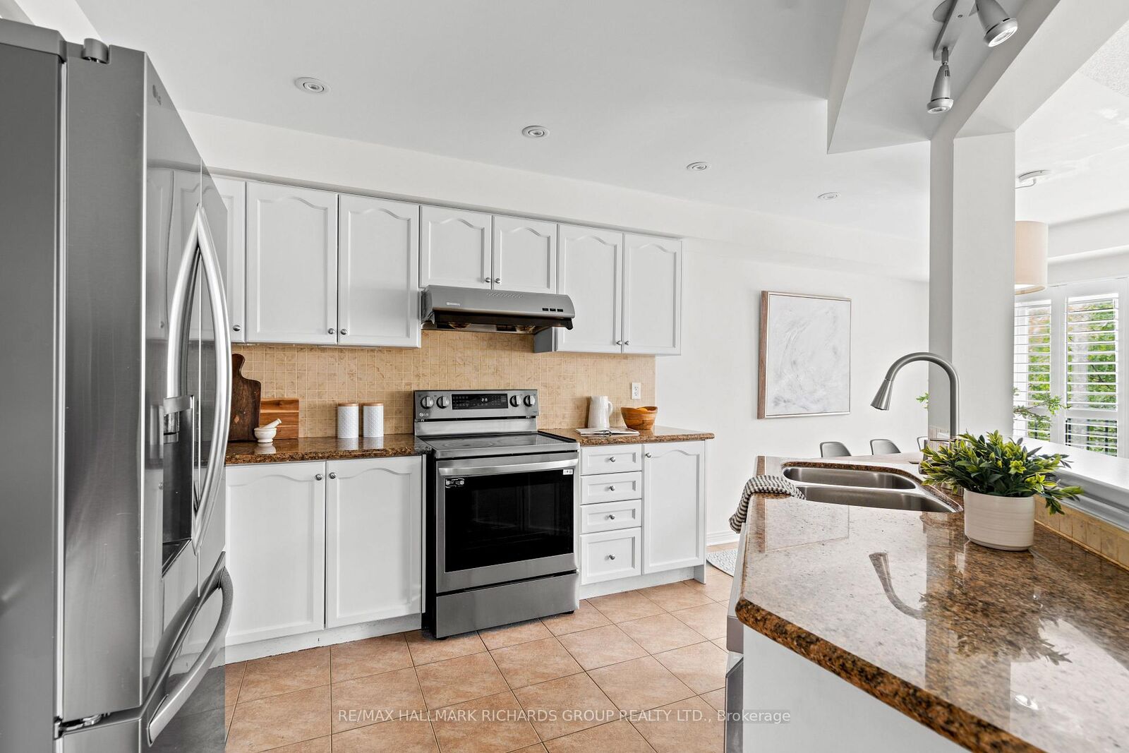 Property Photo:  91 Wilkes Crescent  ON M1L 0B2 