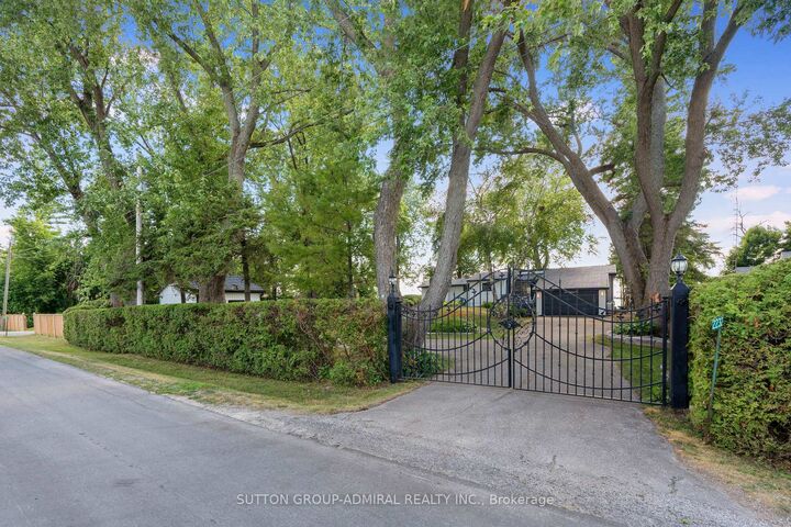 Property Photo: 2232 Lakeshore Drive ON L0K 1B0