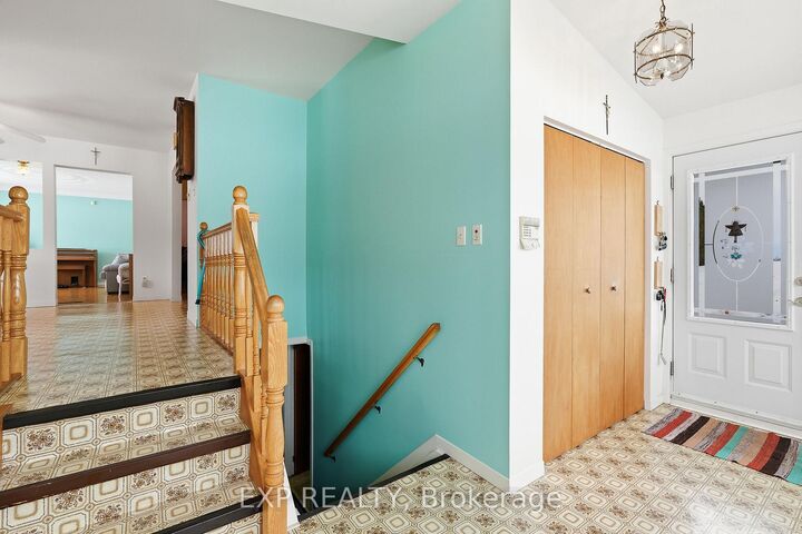 Property Photo:  1776 Labonte Street  ON K0A 1N0 